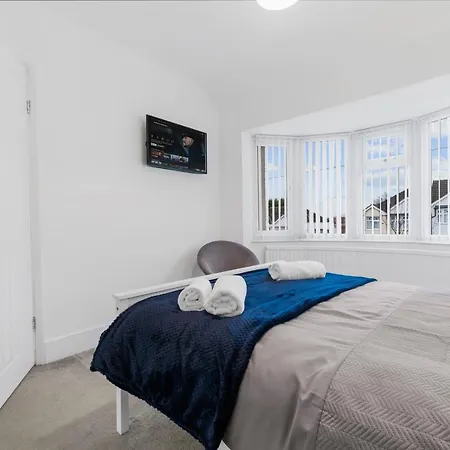 Hébergement de vacances 4 Bedroom House Near Bhx, Nec & Hs2